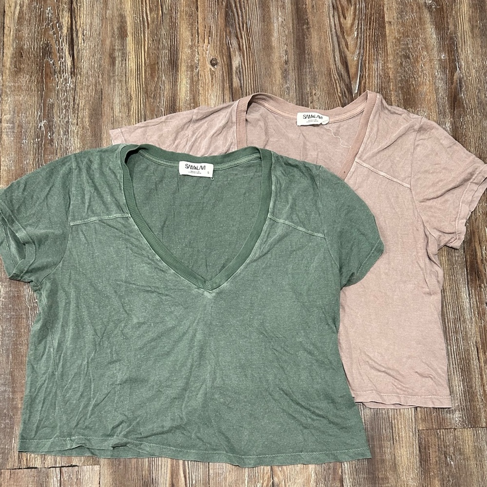 Sam & Lavi V Neck Tees